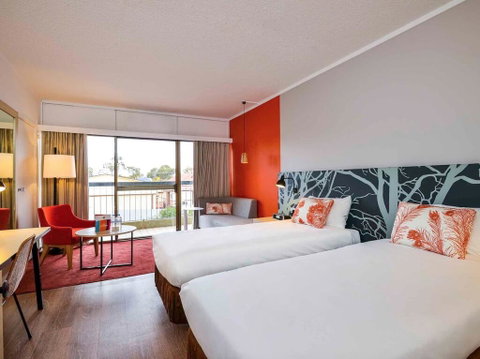 The Plaza Hotel Kalgoorlie - Australian Directory 3