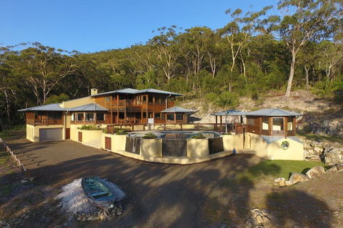 The Pool House - Australian Directory 2