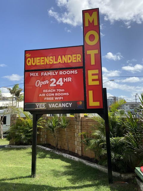 THE QUEENSLANDER MOTEL - Australian Directory 0