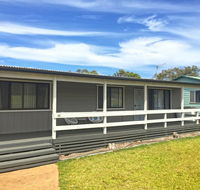 The Relax Shack  Culburra Beach sleeps 7 - Australian Directory