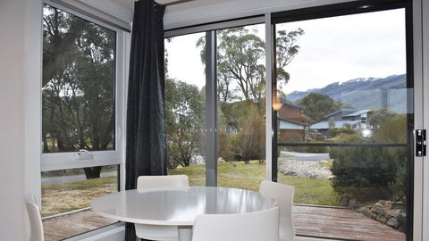 The Retreat - Crackenback Resort - Australian Directory 3