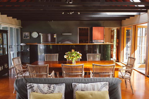 The Retreat Tamborine Mountain - Australian Directory 2