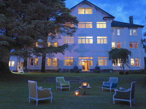The Robertson Hotel - Australian Directory 0