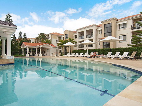 The Sands Unit 3 At 20 Pacific Parade Yamba Ocean View - Australian Directory 0