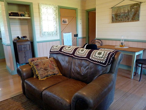 The Settlers Cottage - Kangaroo Valley - Australian Directory 3