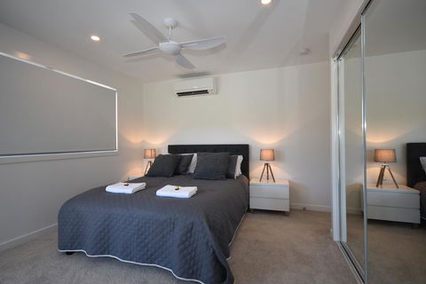 The Shae Luka - Private Apartment - Australian Directory 1