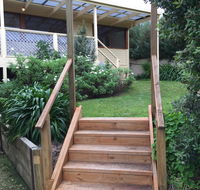 The Shelter  Robe - Australian Directory