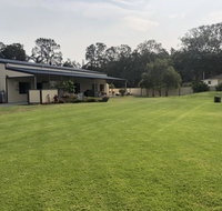 The Shouse - Australian Directory