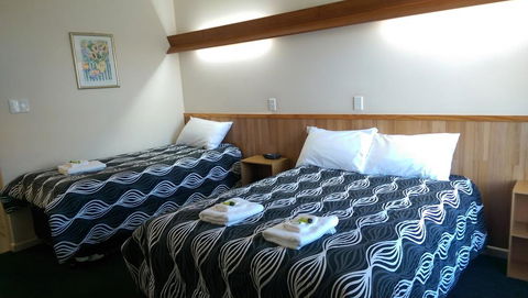 The Terang Motor Inn - Australian Directory 3