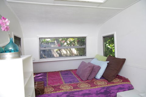 The Tree House, 6 Gowing Street - Australian Directory 3