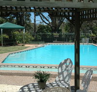 The Tree Motel - Australian Directory