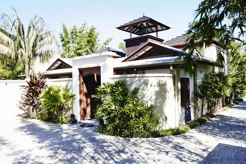 The Villas Of Byron - Australian Directory 1
