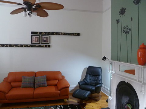 The Wet Lizard - Australian Directory 1