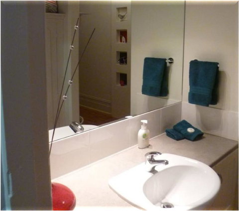 The Wet Lizard - Australian Directory 3