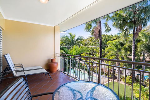 The York Beachfront Holiday Apartments - Australian Directory 2