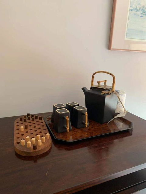 Thomastown Antique House Room 5 - Australian Directory 3