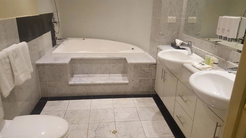 Three Bedroom @ Paramount - Australian Directory 1