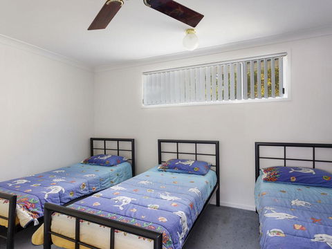 Three Bedroom Townhouse - Australian Directory 1