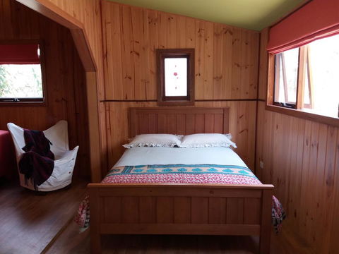 Tiandi Wildlife Sanctuary Farm Stay - Australian Directory 2