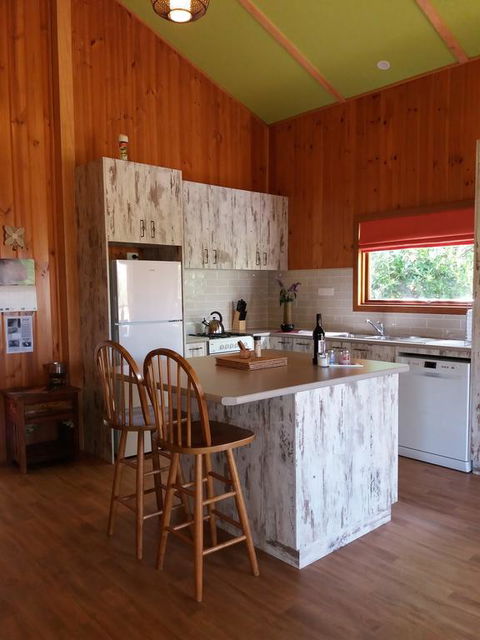Tiandi Wildlife Sanctuary Farm Stay - Australian Directory 3