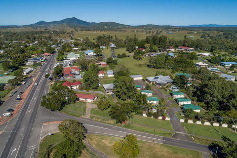 Tiaro Tourist Stopover - Australian Directory 0