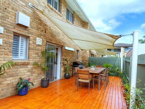 Tilly And Annies Place - Australian Directory 1