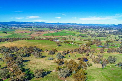 Timberline Park High Country Farmstay - Australian Directory 0