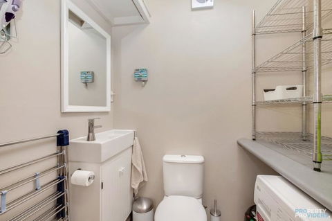 Timeless At Cremorne - Australian Directory 1
