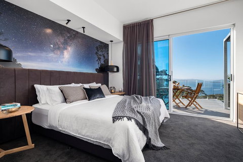 Tinderbox Retreat - Australian Directory 0