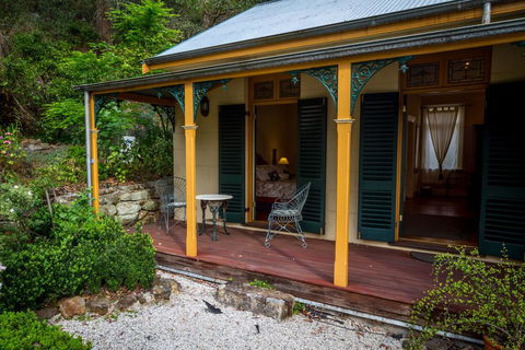 Tizzana Winery Bed And Breakfast - Australian Directory 3