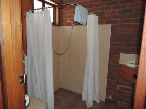 Tooleybuc Country Roads Motor Inn - Australian Directory 2