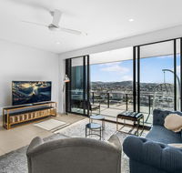 Top Floor 3 Bed Apartment with Million Dollar Views - Australian Directory