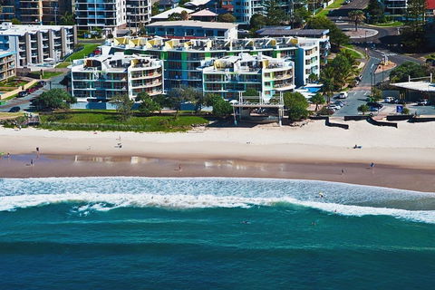 Top Floor Kings Beach Views With Private Rooftop Terrace With Spa Bath - Australian Directory 1
