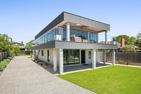Top Class Beach Front Tootgarook - Australian Directory 0