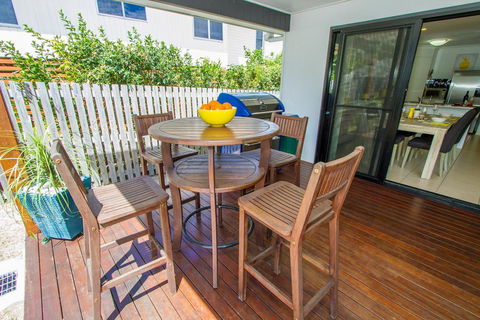 Torakina - Australian Directory 2