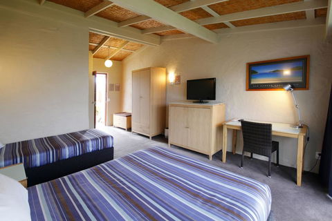 Torquay Hotel/Motel - Australian Directory 0