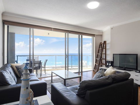 Towers Of Chevron - Private Apartments - Australian Directory 1