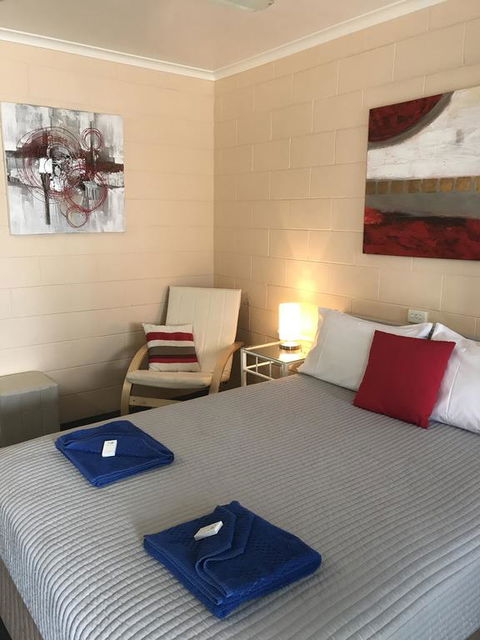 Tramway Motel - Australian Directory 1