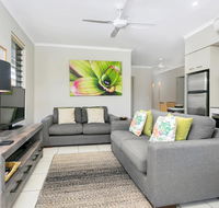 Tranquil Palms  Trinity Beach - Australian Directory