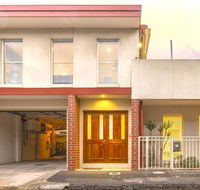 Tranquil Townhouse in Port Melbourne - Australian Directory