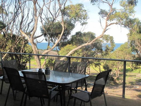 TREETOPS TERRACE 12 - A Luxury Skenes Creek Villa - Australian Directory 2