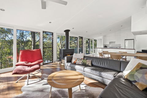 Treetops@Wagstaffe - Australian Directory 2