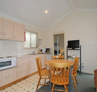 Triabunna Cabin  Caravan Park - Australian Directory