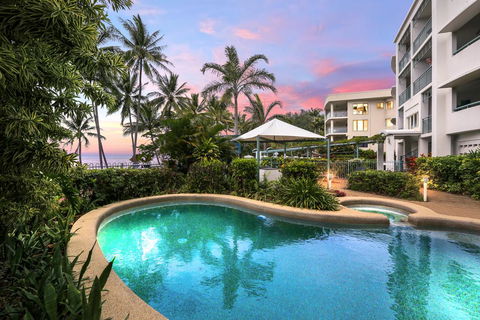 Trinity Waters Boutique Beachfront - Australian Directory 1