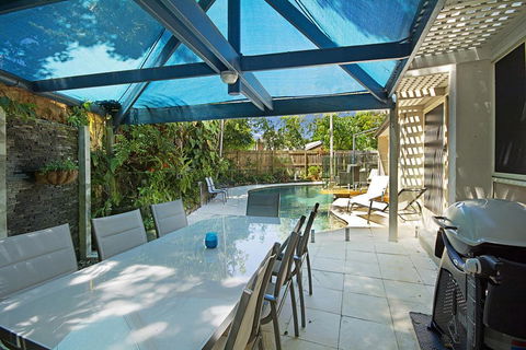 Tropical 5 Bedroom Family Getaway In Noosa Heads - Australian Directory 2