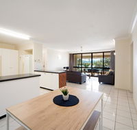 TROPICAL FAMILY ESCAPE FREE WIFI/NETFLIX - Australian Directory
