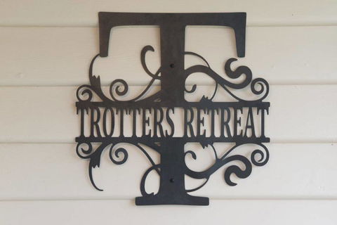 Trotters Retreat - Australian Directory 0
