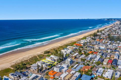 True Beachfront Beach House - Australian Directory 2