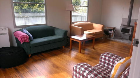 Tullah HideAway - Australian Directory 3