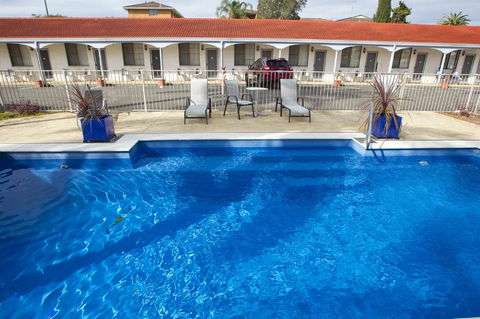Tuncurry Beach Motel - Australian Directory 2